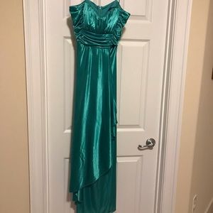 Ankle length spaghetti strap green dress!!!